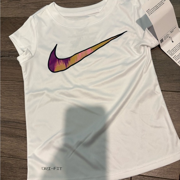 Girls Nike2PC Set Size 4 - Picture 2 of 6